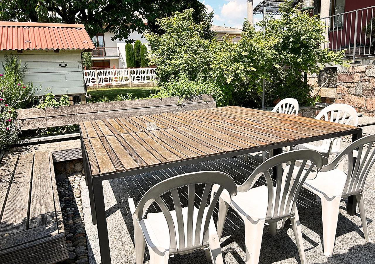 Apartamento La Mansardina Venegono Superiore Exterior foto
